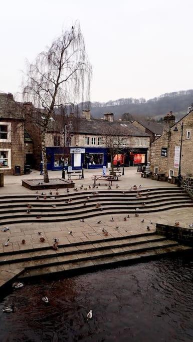 Luxury With River Views Hebden Bridge
